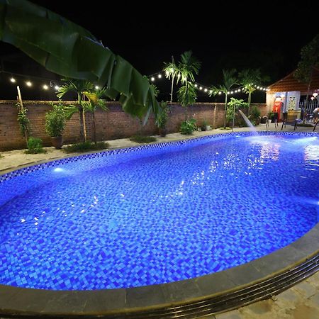 Pham Gia Homestay Ecogarden ニンビン エクステリア 写真