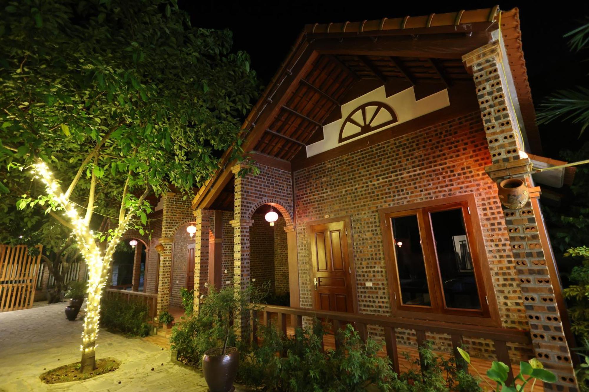 Pham Gia Homestay Ecogarden ニンビン エクステリア 写真
