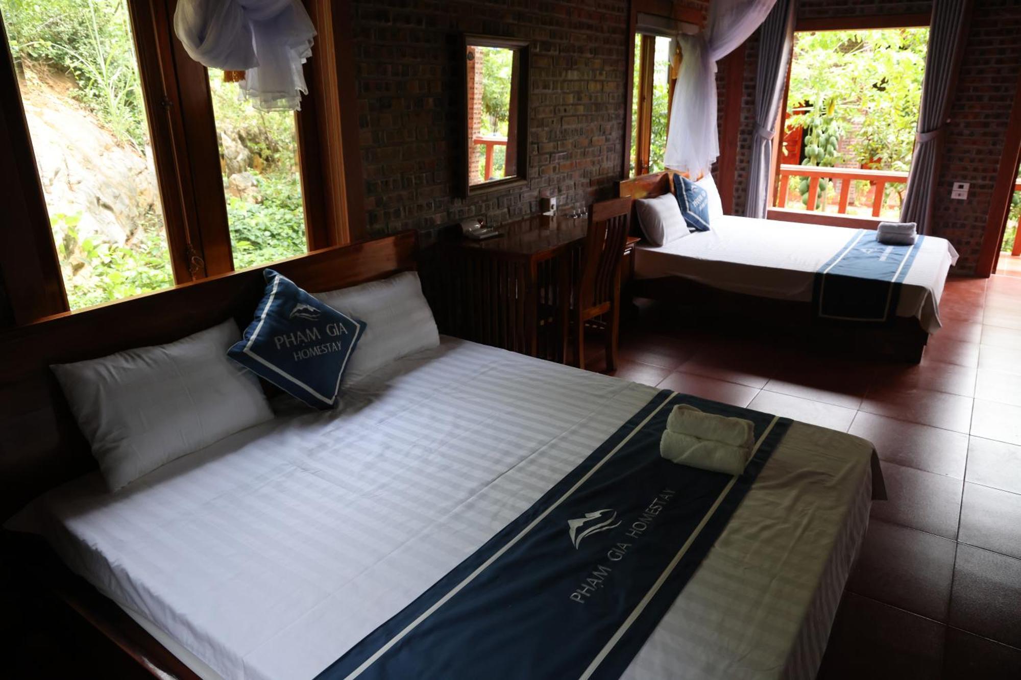 Pham Gia Homestay Ecogarden ニンビン エクステリア 写真
