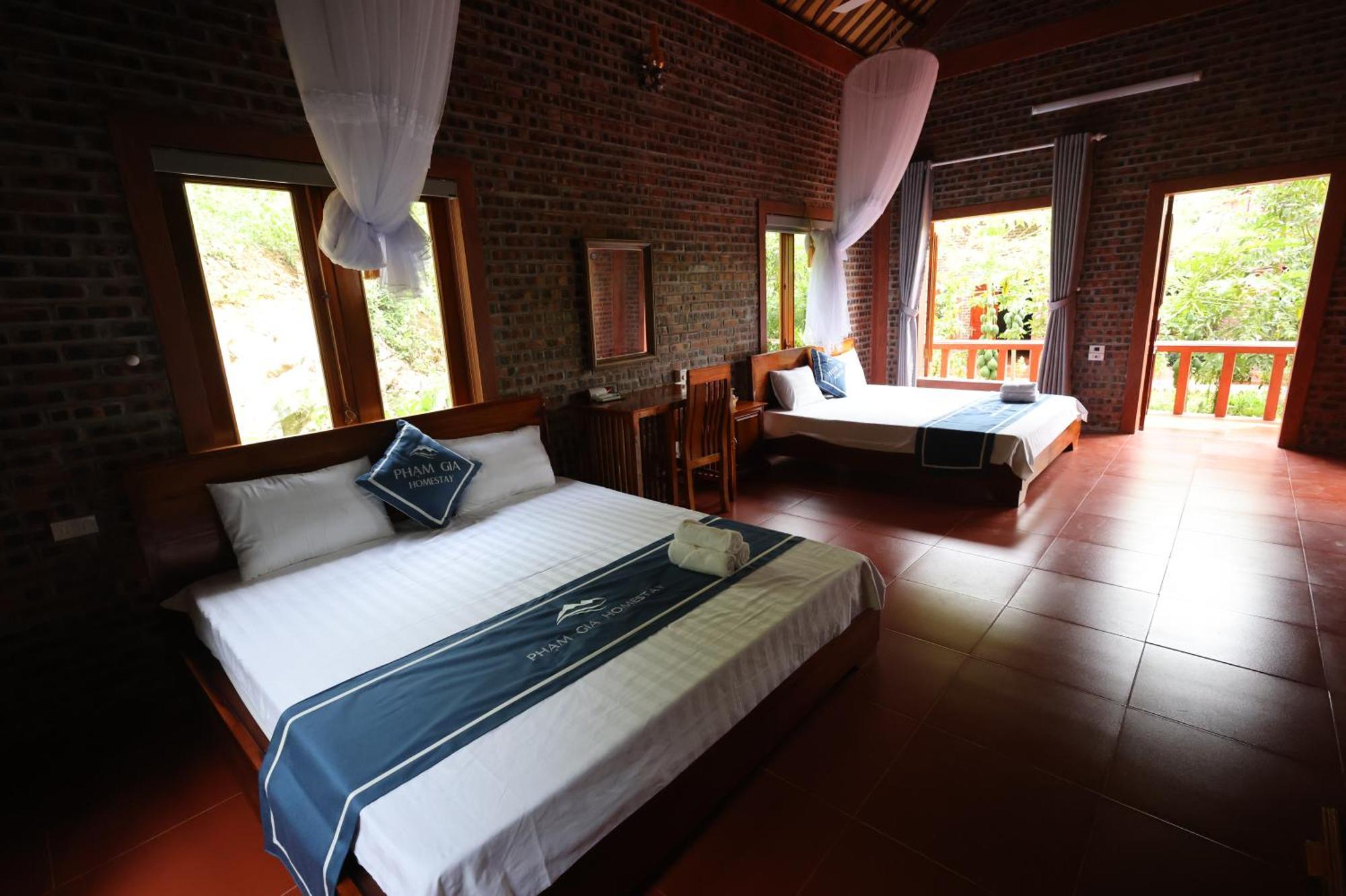 Pham Gia Homestay Ecogarden ニンビン エクステリア 写真