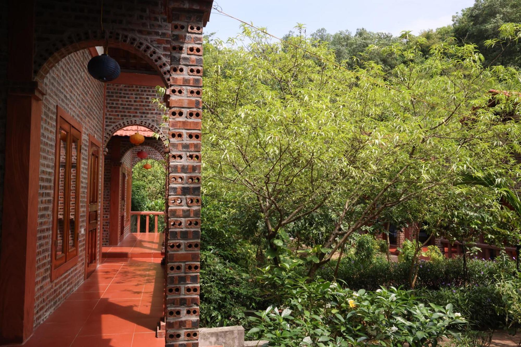Pham Gia Homestay Ecogarden ニンビン エクステリア 写真