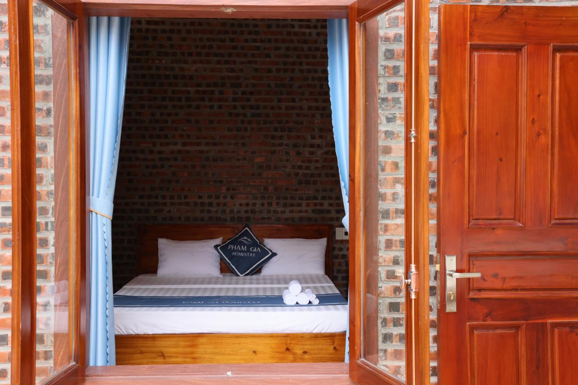 Pham Gia Homestay Ecogarden ニンビン エクステリア 写真