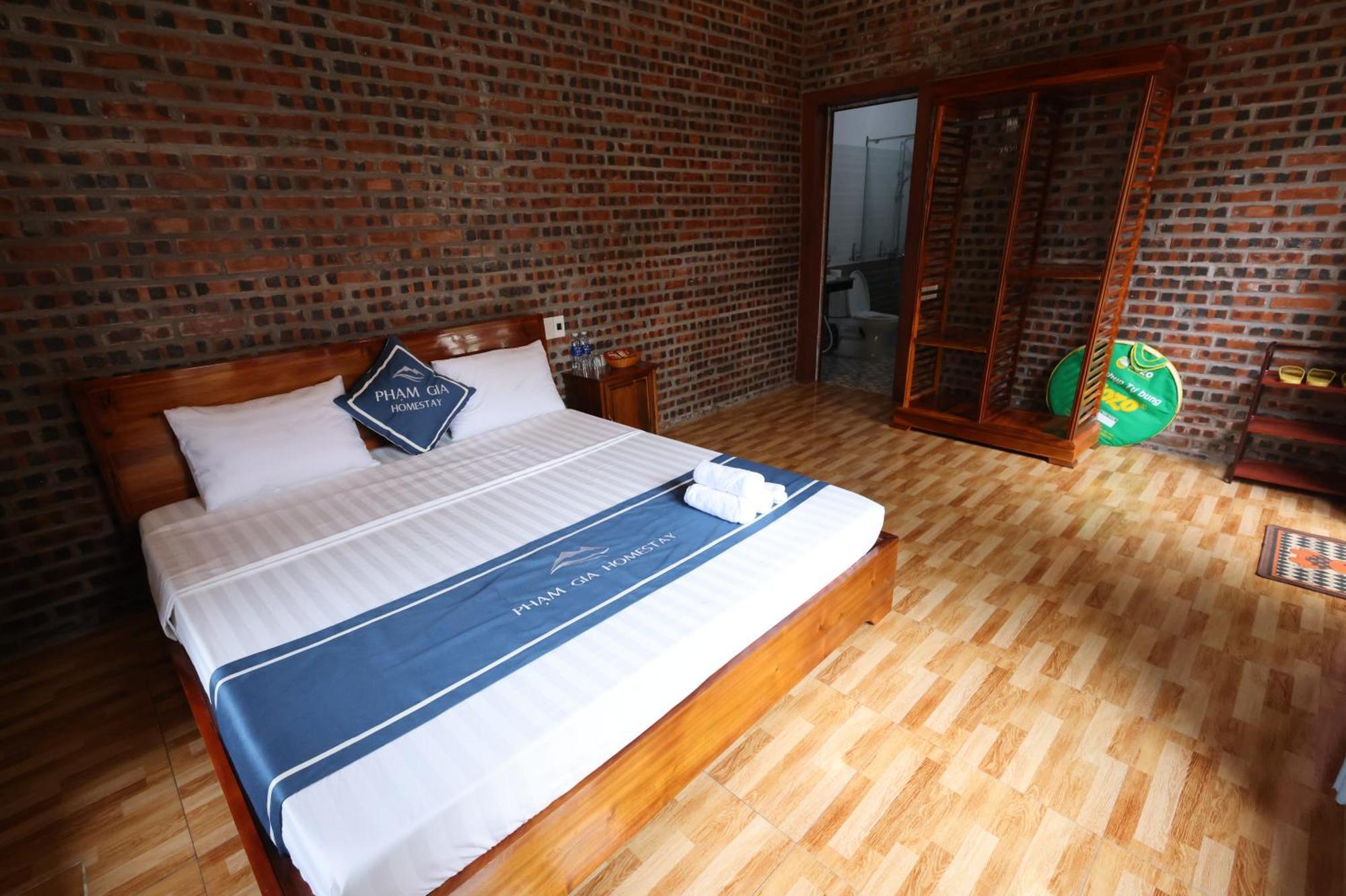 Pham Gia Homestay Ecogarden ニンビン エクステリア 写真