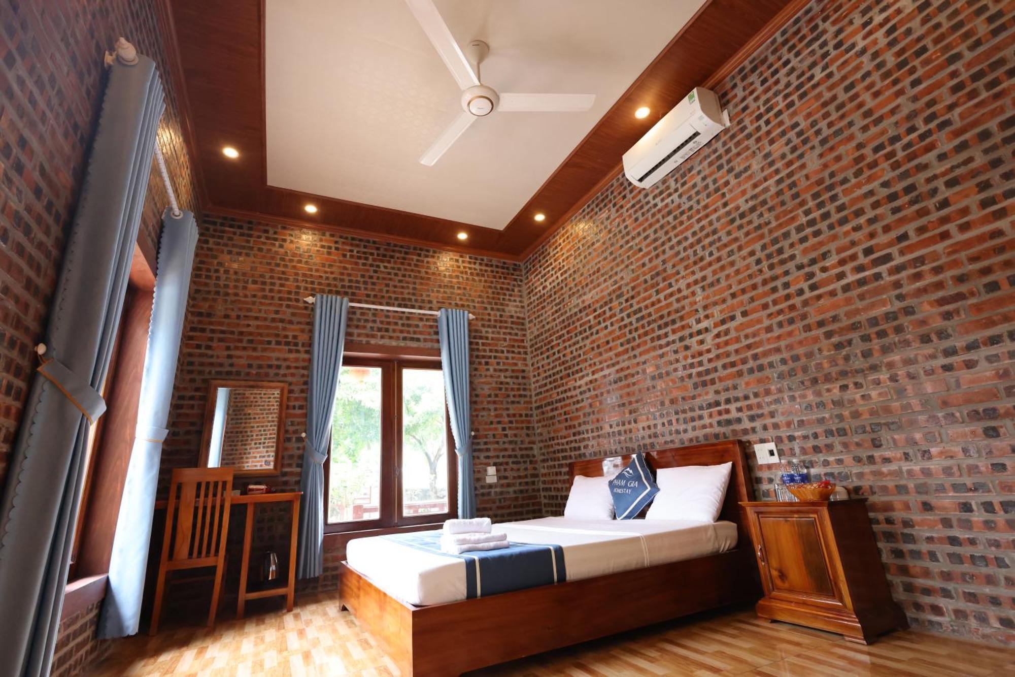 Pham Gia Homestay Ecogarden ニンビン エクステリア 写真