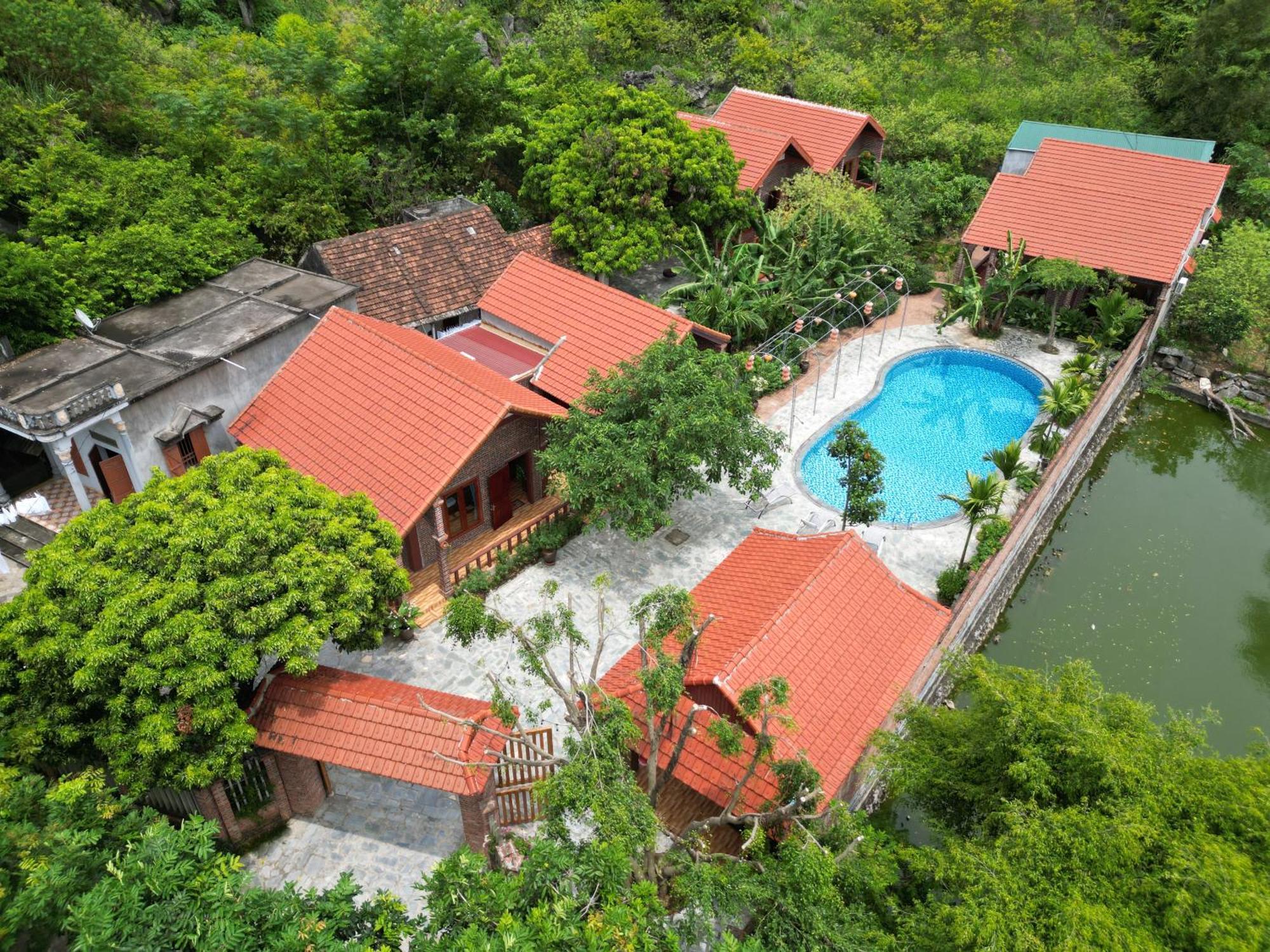 Pham Gia Homestay Ecogarden ニンビン エクステリア 写真